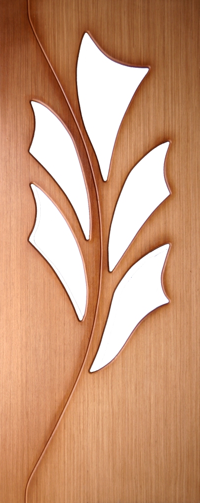 Дверь межкомнатная “Цветок”, МДФ, шпон дуба, остекленная, 2000*600 мм.