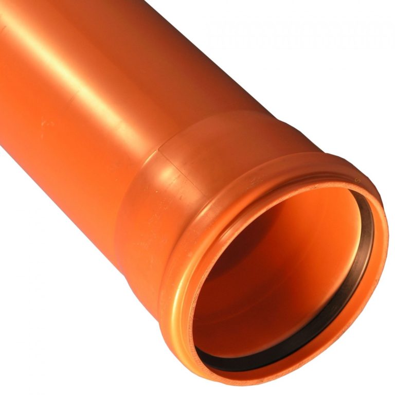 Труба для наружной канализации НПВХ, рыжая, диаметр 110 мм, длина 0,5 м.