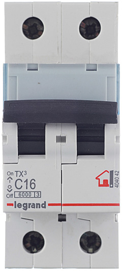 Автоматический выключатель, 2Р, 32А, “Легранд”.